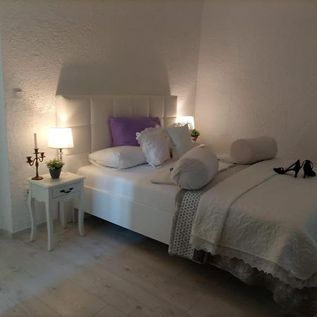 Apartment Jozefina Пореч Екстериор снимка