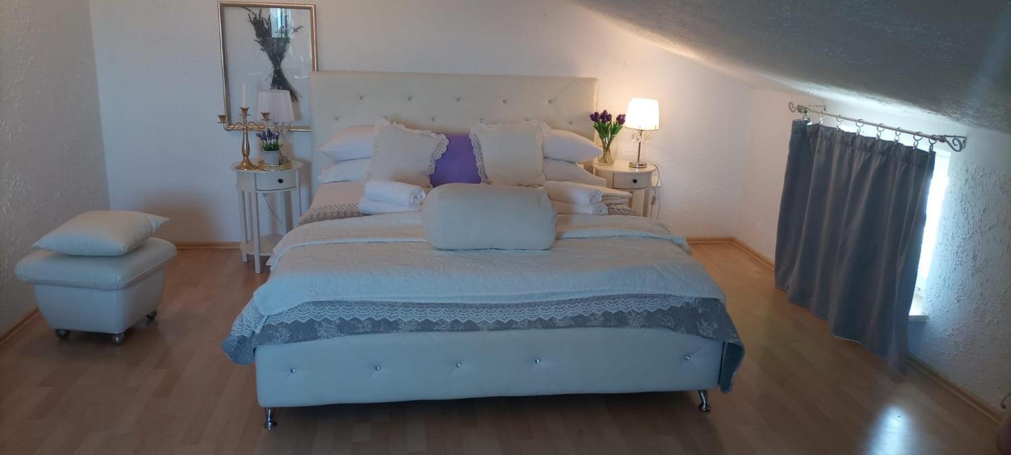 Apartment Jozefina Пореч Екстериор снимка